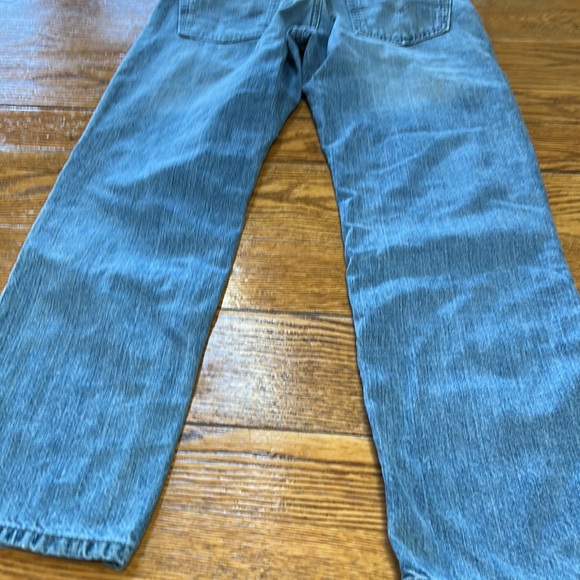 Levi’s 514 stonewashed jeans.  Size 32x30. - Picture 3 of 7